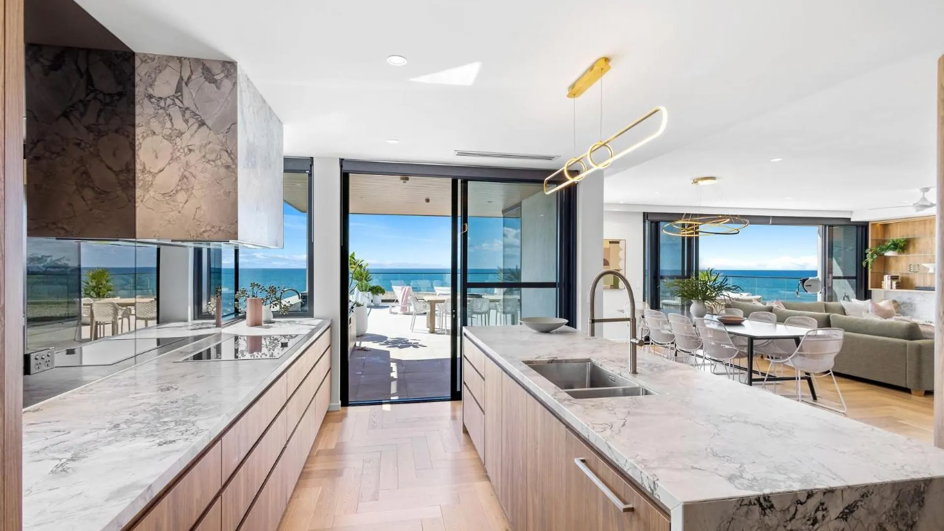 דירות קולום ביץ' Penthouse At First Bay Coolum